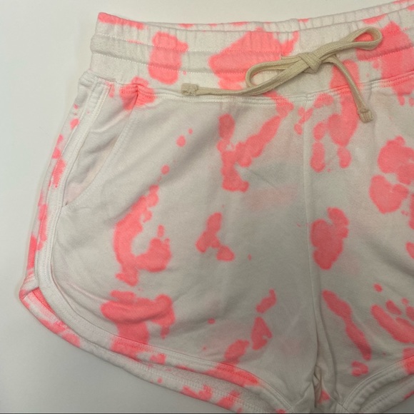 Sundry Tie Dye Dolphin Shorts In Tie Dye Pop Peach NWT - Picture 7 of 8